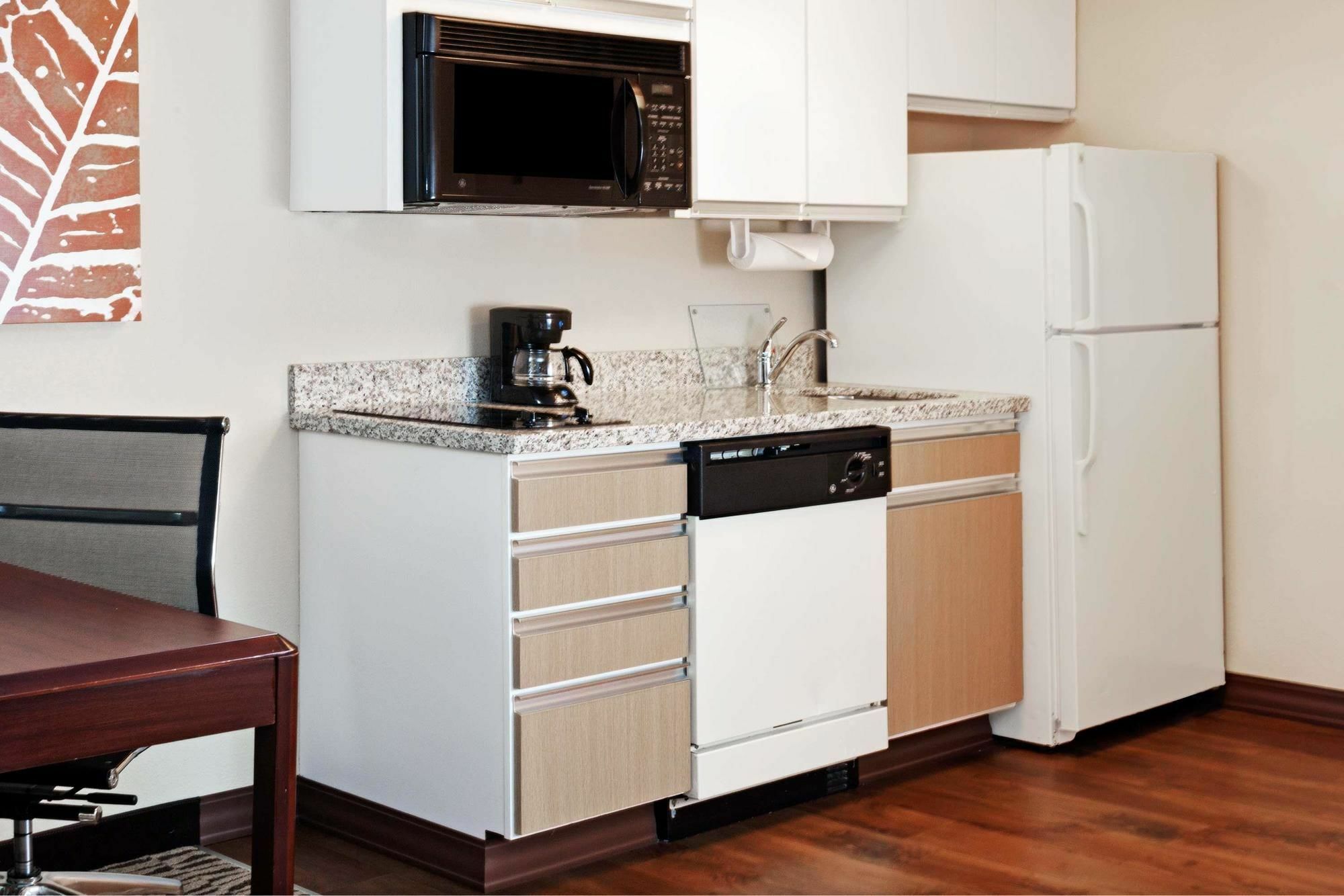 Mainstay Suites Chicago Хоффман-Эстейтс Экстерьер фото